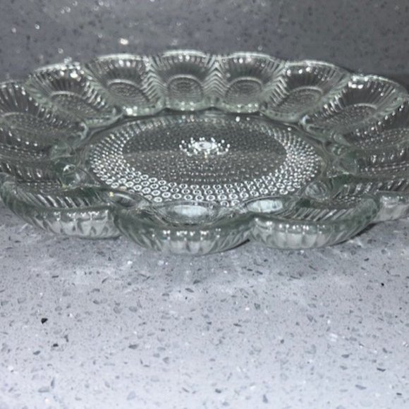 Vintage Indiana Glass Hobnail Deviled Egg Plate Pristine - Picture 2 of 2